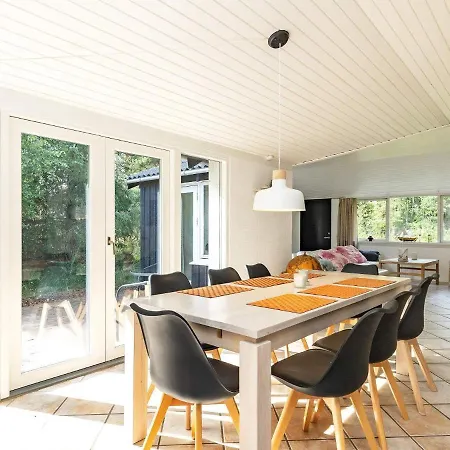 6 Person Holiday In Lb K Holiday home Aalbaek
