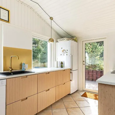 6 Person Holiday In Lb K Holiday home