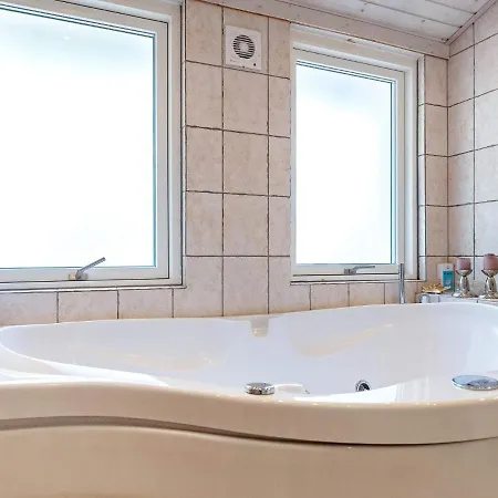 6 Person Holiday In Lb K Holiday home *